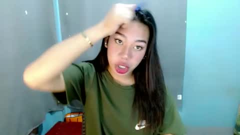 Snapshot of hott_cumforyou chatting on February 25, 2025, 12:36 am jelaigrande  online show from February 25, 2025, 12:36 am