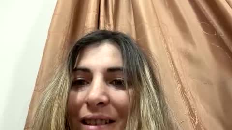 hottalicia2 online show from February 23, 2026, 8:06 pm