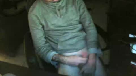 Snapshot of hottattoo91 chatting on November 1, 2025, 5:53 am hottattoo91 online show from November 1, 2025, 5:53 am