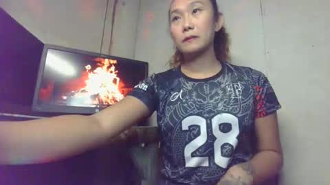 Snapshot of hottestkera69 chatting on November 5, 2025, 3:50 am kera online show from November 5, 2025, 3:50 am