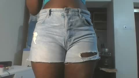 Snapshot of hottie_vera chatting on October 23, 2025, 7:18 am vera online show from October 23, 2025, 7:18 am