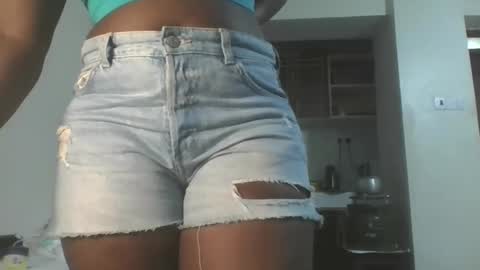 Snapshot of hottie_vera chatting on November 15, 2025, 8:22 am vera online show from November 15, 2025, 8:22 am