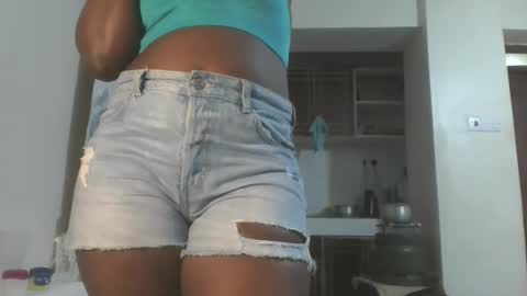 Snapshot of hottie_vera chatting on November 25, 2025, 7:58 pm vera online show from November 25, 2025, 7:58 pm