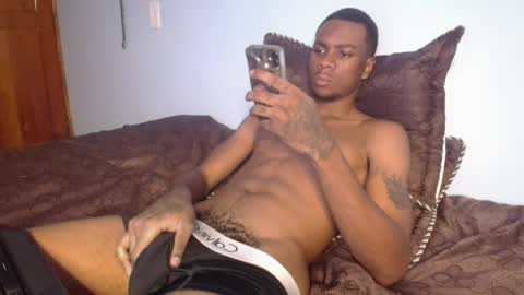 Snapshot of hottiekingny chatting on May 26, 2026, 6:31 am independent Model online show from May 26, 2026, 6:31 am