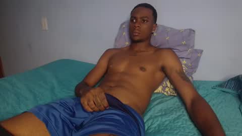 Snapshot of hottiekingny chatting on July 6, 2026, 12:29 am independent Model online show from July 6, 2026, 12:29 am