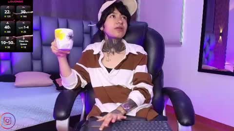 Juls online show from July 12, 2026, 7:38 pm