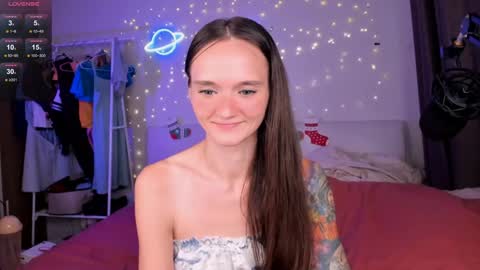 Snapshot of hottiesteverly chatting on January 15, 2025, 1:12 am Jane online show from January 15, 2025, 1:12 am
