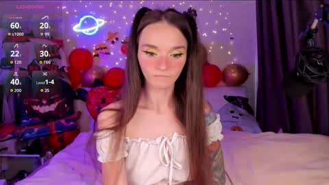 Snapshot of hottiesteverly chatting on October 20, 2025, 4:46 am Jane online show from October 20, 2025, 4:46 am