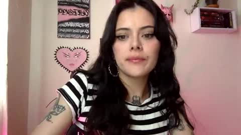 Snapshot of hottietat4u chatting on November 26, 2025, 3:24 pm Tat online show from November 26, 2025, 3:24 pm