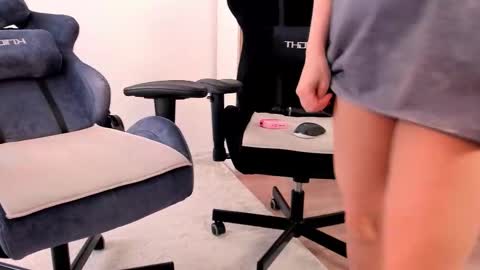 Snapshot of hottyblonds chatting on February 26, 2026, 12:04 pm Nessie and Jessie online show from February 26, 2026, 12:04 pm