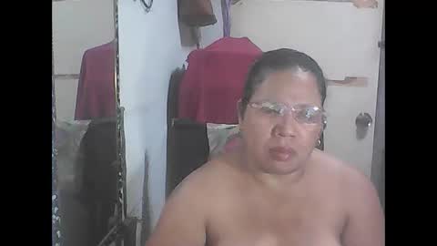 Snapshot of hottycrissy4u chatting on January 11, 2026, 6:40 am hottycrissy4u online show from January 11, 2026, 6:40 am
