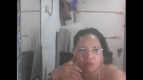 Snapshot of hottycrissy4u chatting on January 17, 2026, 3:28 pm hottycrissy4u online show from January 17, 2026, 3:28 pm