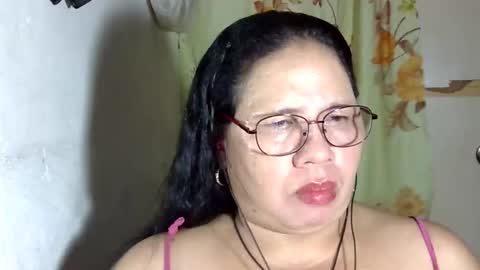 Snapshot of hottycrissy4u chatting on April 27, 2026, 12:58 pm hottycrissy4u online show from April 27, 2026, 12:58 pm