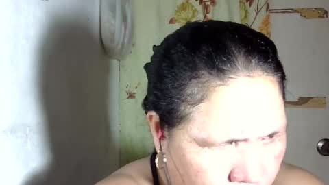 Snapshot of hottycrissy4u chatting on May 2, 2026, 4:28 am hottycrissy4u online show from May 2, 2026, 4:28 am