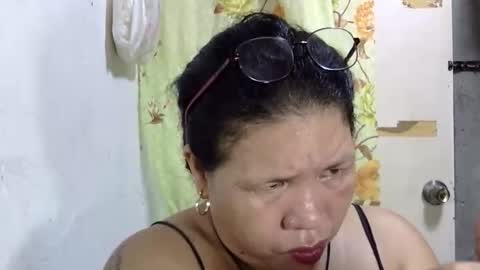 Snapshot of hottycrissy4u chatting on May 12, 2026, 7:44 pm hottycrissy4u online show from May 12, 2026, 7:44 pm