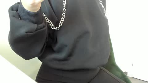 Snapshot of hotxmomxx chatting on February 24, 2025, 7:00 am Cyndy online show from February 24, 2025, 7:00 am