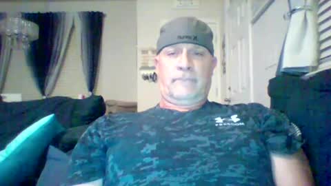 hotyummycock69 online show from October 10, 2025, 2:43 am