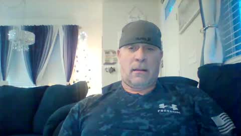 hotyummycock69 online show from December 1, 2025, 10:04 pm