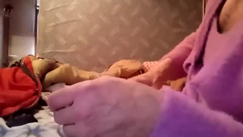 houndmefromhell online show from January 31, 2025, 5:32 pm