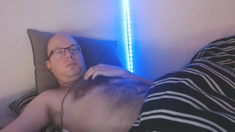 Snapshot of hoyboydkk chatting on December 5, 2025, 9:18 am Christian online show from December 5, 2025, 9:18 am