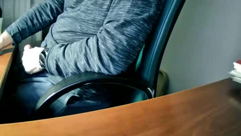 Snapshot of hpeter111 chatting on February 22, 2025, 11:03 pm Peter online show from February 22, 2025, 11:03 pm