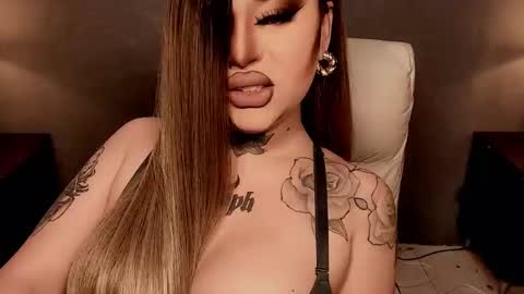 Snapshot of hubadera chatting on November 25, 2025, 7:19 am hubadera online show from November 25, 2025, 7:19 am