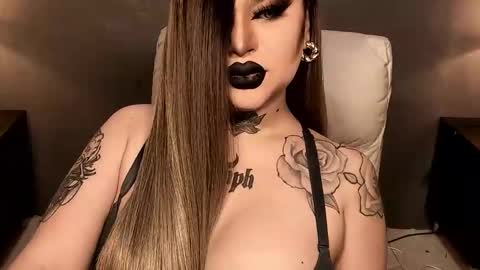 Snapshot of hubadera chatting on November 27, 2025, 7:54 am hubadera online show from November 27, 2025, 7:54 am