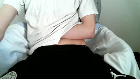 Keanu online show from October 26, 2025, 12:33 pm