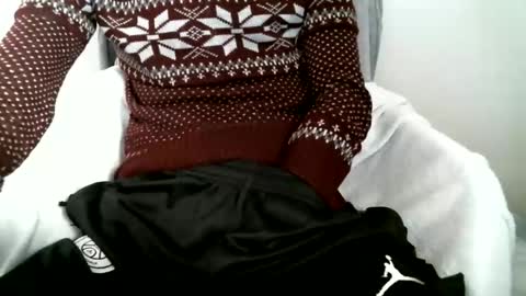 Keanu online show from November 8, 2025, 10:04 am