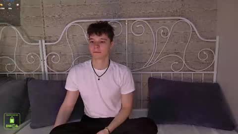 ANTHONY online show from December 4, 2025, 3:32 pm