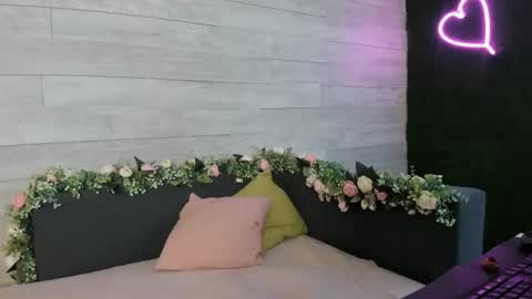 Erin online show from January 23, 2025, 7:22 am