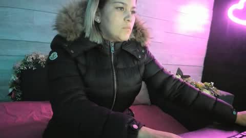 Erin online show from February 5, 2025, 5:09 am