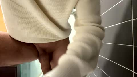 hugecock959448 online show from January 7, 2026, 8:39 am