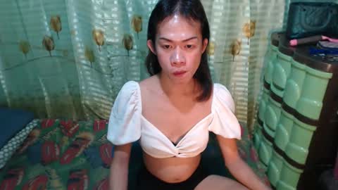 hugecockanna online show from November 20, 2025, 1:22 pm