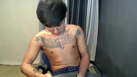 hugecockchristian online show from September 30, 2025, 7:35 am