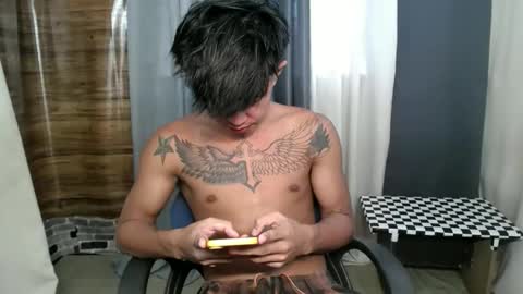 hugecockchristian online show from December 2, 2025, 8:08 am