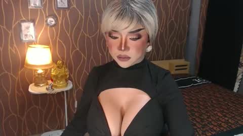 Snapshot of hugecockchristine chatting on January 11, 2026, 7:57 am Christine online show from January 11, 2026, 7:57 am