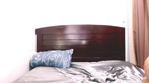 AMANDA online show from November 2, 2025, 6:49 am