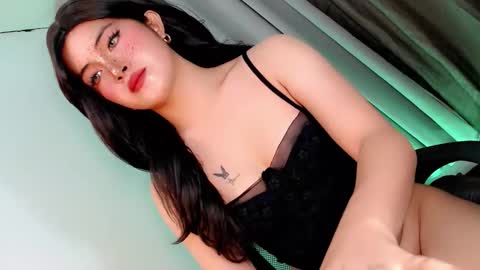 Snapshot of hugecockyanny chatting on February 13, 2026, 11:23 pm Yhanie online show from February 13, 2026, 11:23 pm