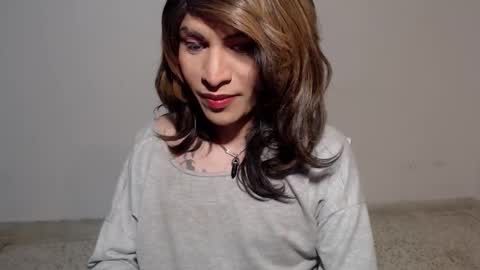 Snapshot of hugedaneska chatting on December 21, 2025, 5:14 am Danezka online show from December 21, 2025, 5:14 am