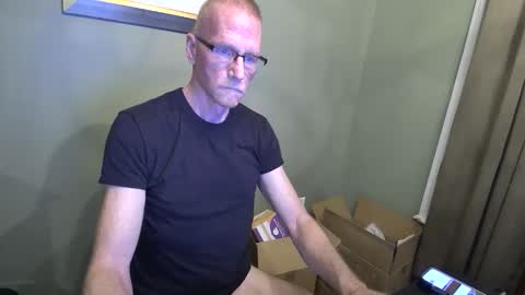 Snapshot of hugentuscaloosa chatting on February 21, 2026, 1:06 am CAROLINA TIM online show from February 21, 2026, 1:06 am