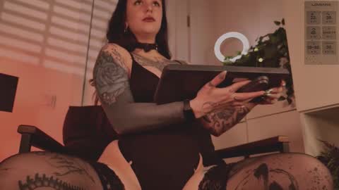 Mika online show from January 9, 2026, 4:32 pm