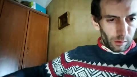 Snapshot of hugo25_xxx chatting on February 14, 2026, 5:15 am AdriBigcock online show from February 14, 2026, 5:15 am