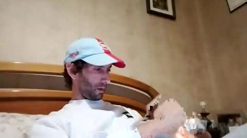 Snapshot of hugo25_xxx chatting on May 23, 2026, 1:00 am AdriBigcock online show from May 23, 2026, 1:00 am