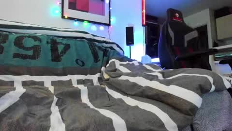 Hugo online show from December 25, 2024, 3:49 pm