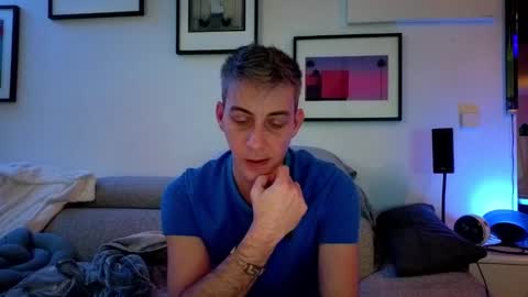 Hugo online show from January 26, 2025, 8:45 pm