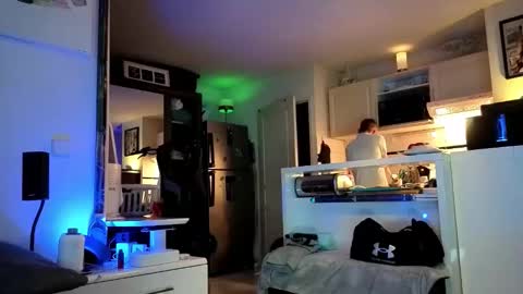 Hugo online show from September 14, 2025, 8:30 pm