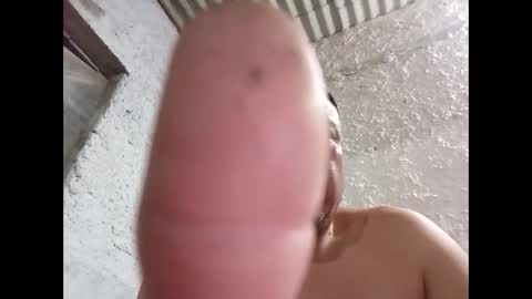 Snapshot of hugopaqui57 chatting on January 7, 2026, 7:44 am hugopaqui57 online show from January 7, 2026, 7:44 am