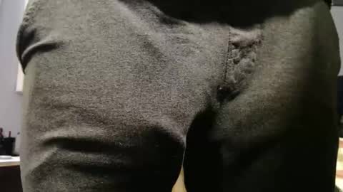 Big uncut cock dripping online show from April 12, 2026, 2:38 am