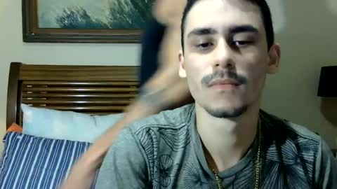 hungcaique online show from May 31, 2026, 1:58 am